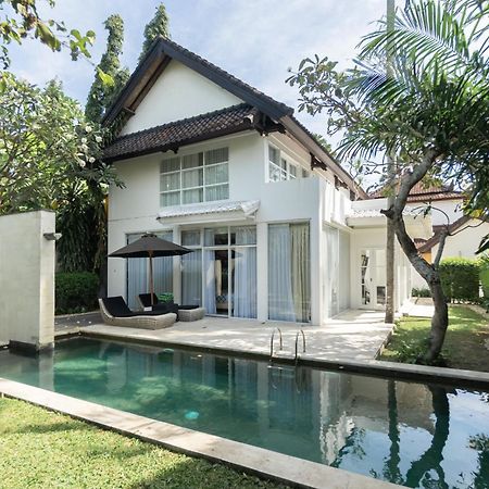Villa Four On Drupadi Seminyak Exterior foto